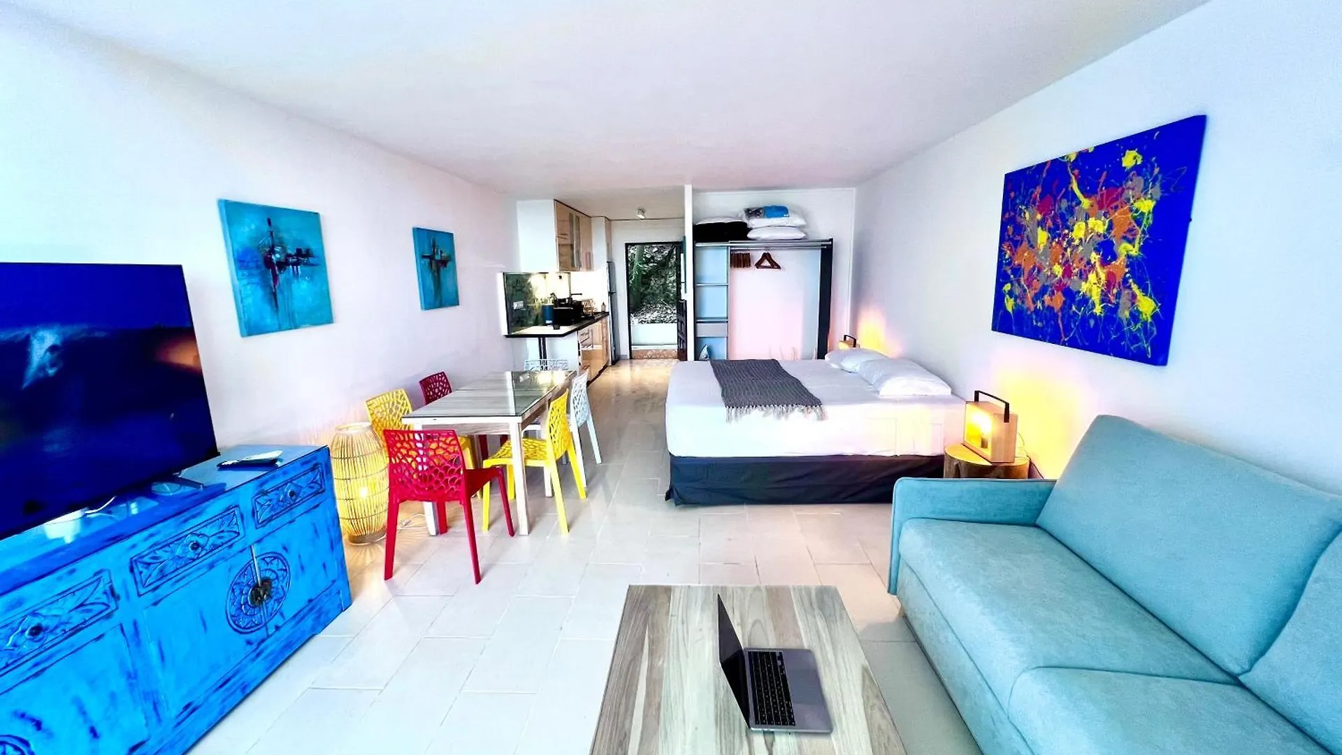 Apartment Lounge Modern Chill Studio Orient Bay Sint Maarten/Saint Martin