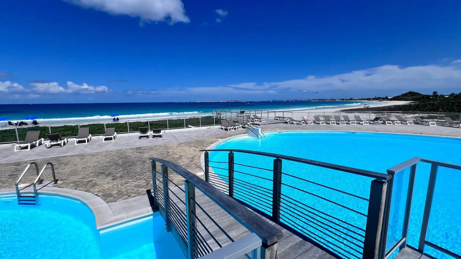 Lounge Modern Chill Studio Orient Bay
