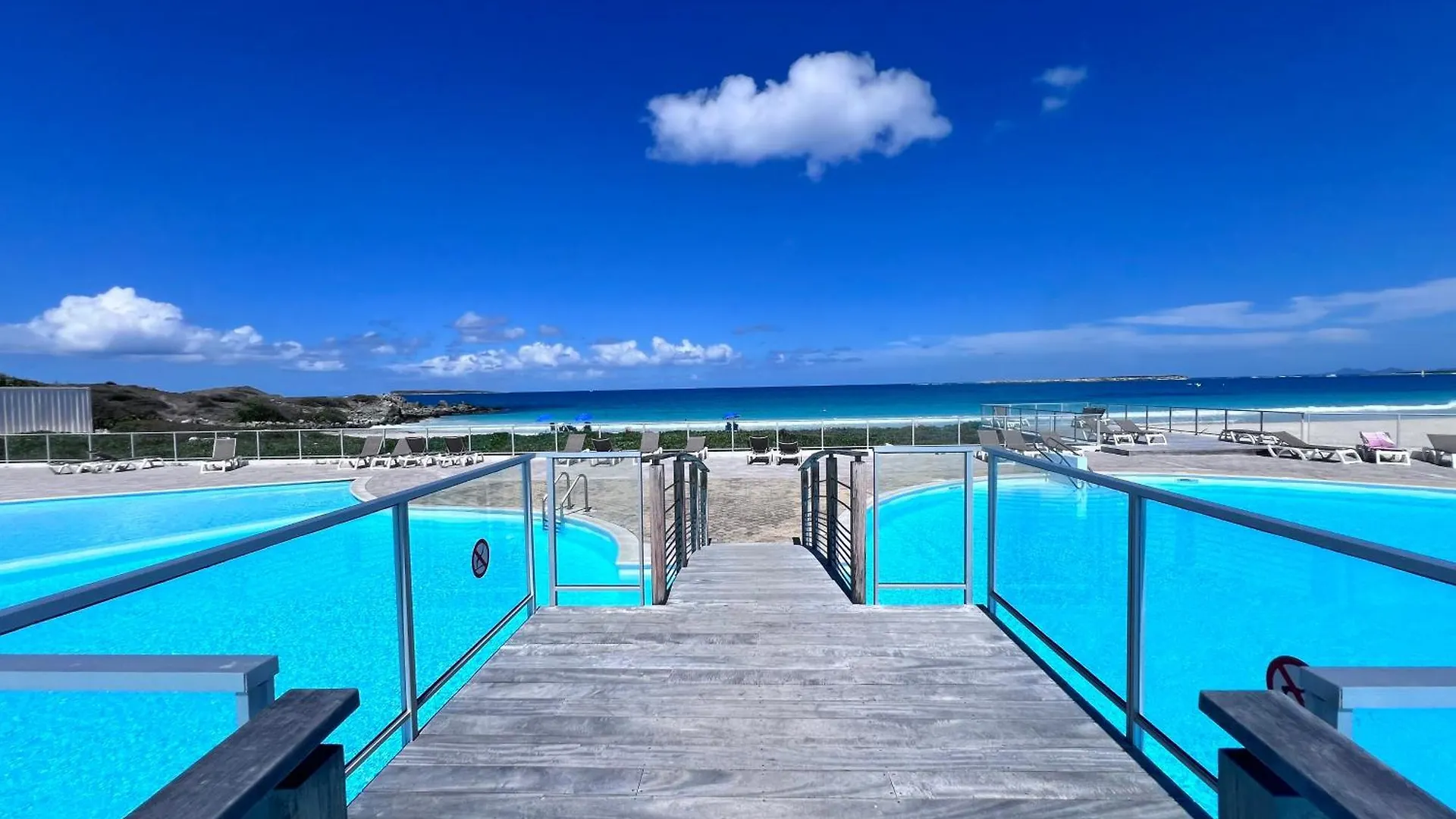Lounge Modern Chill Studio Orient Bay